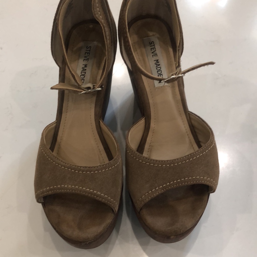 Steve Madden Brown Wedge Sandals women's size 8.5 leather sued tan chic comfy - Picture 2 of 6